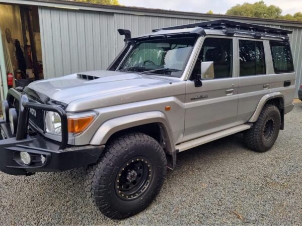 Toyota LandCruiser 76 Series Wagon