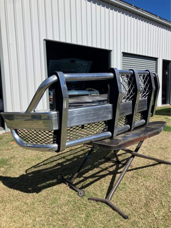 Full Stainless Mesh Bullbar – Triple Loop